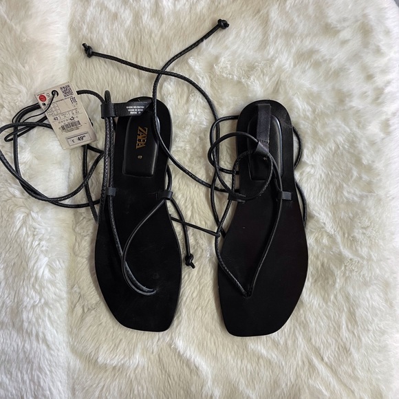 Zara black sandals 40